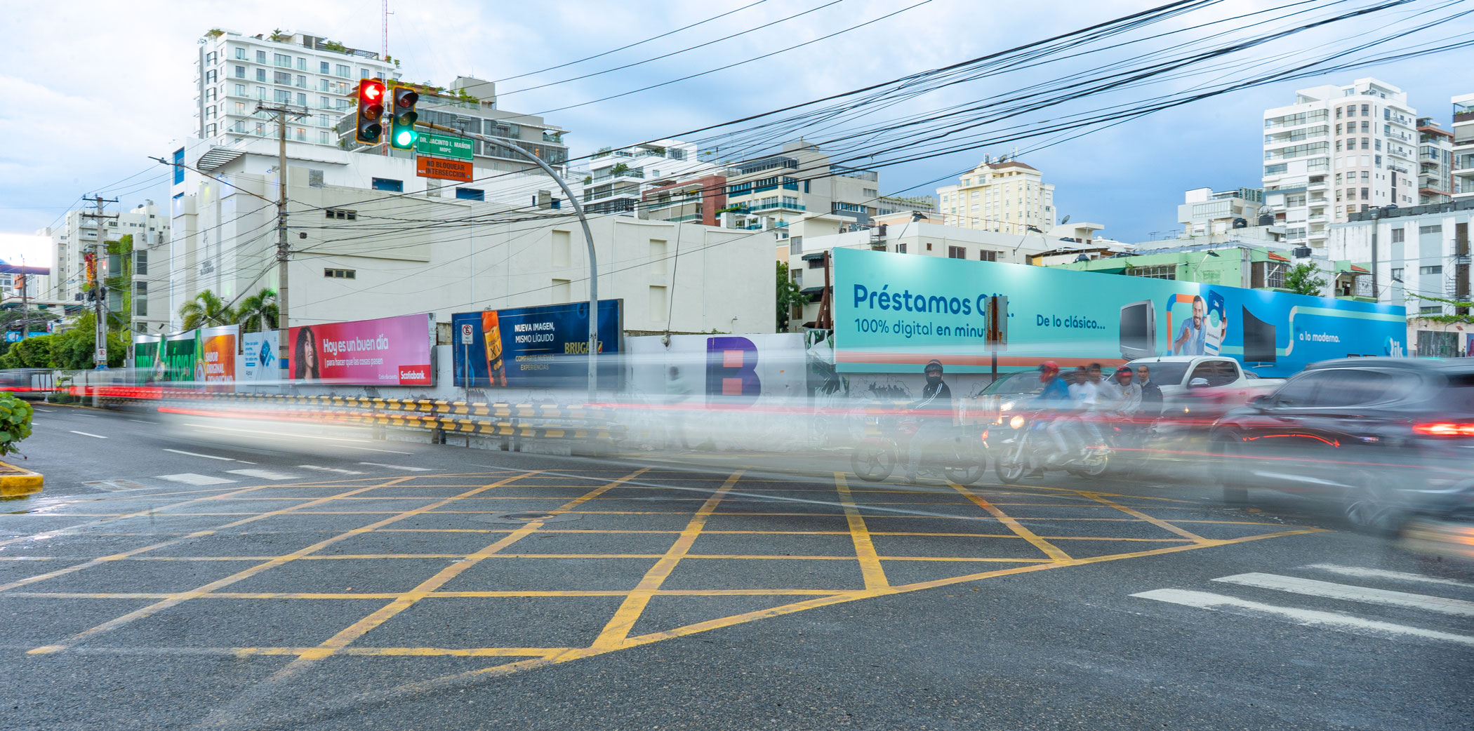 Billboard Dominicana - Cierre de construccion - Lincoln