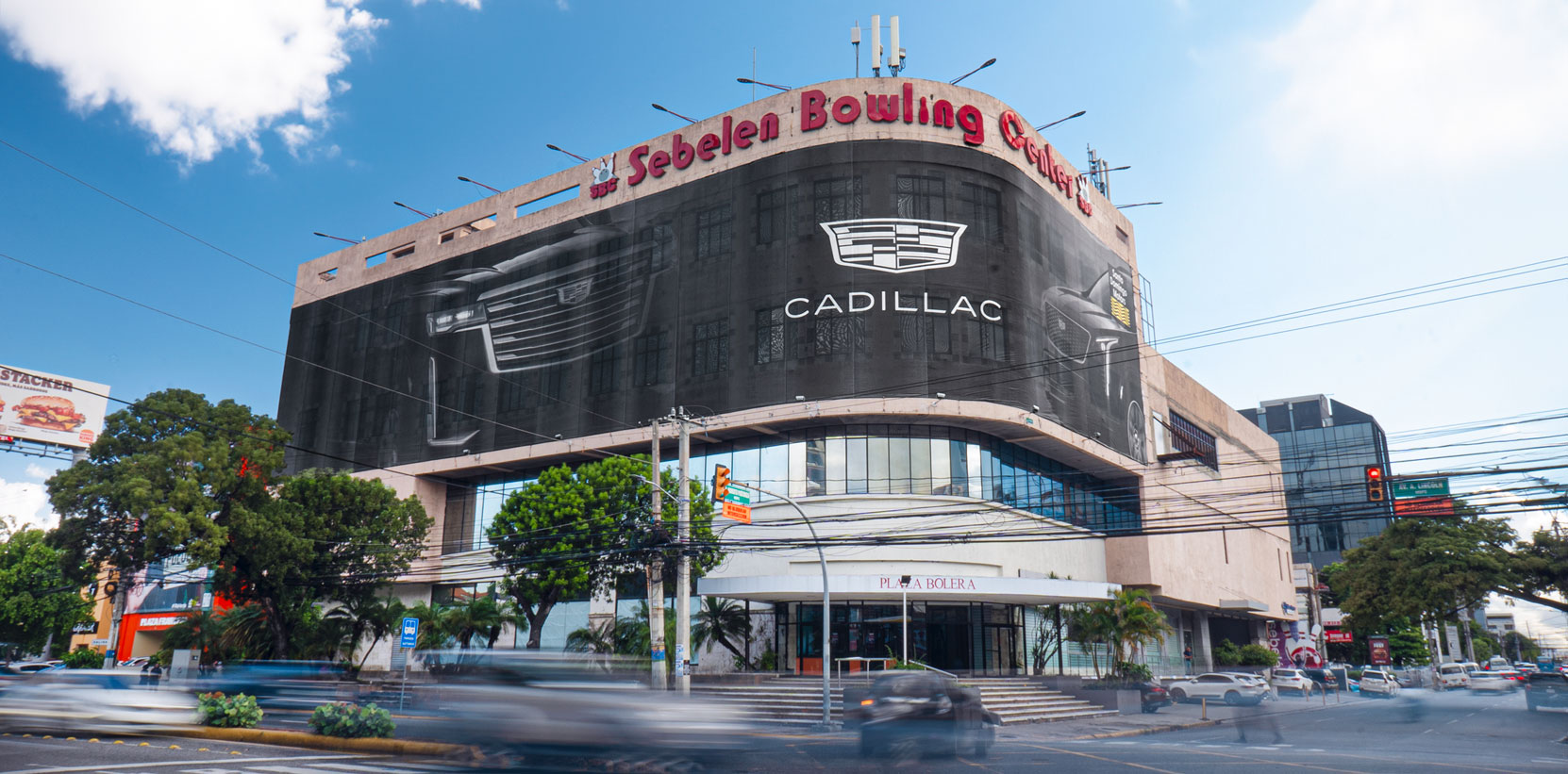 Billboard dominicana - Bajante - La Bolera - Cadillac