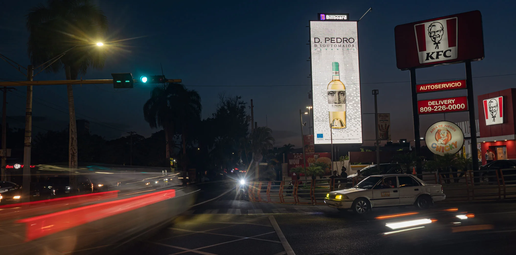 Billboard DOOH - Santiago - Don Pedro